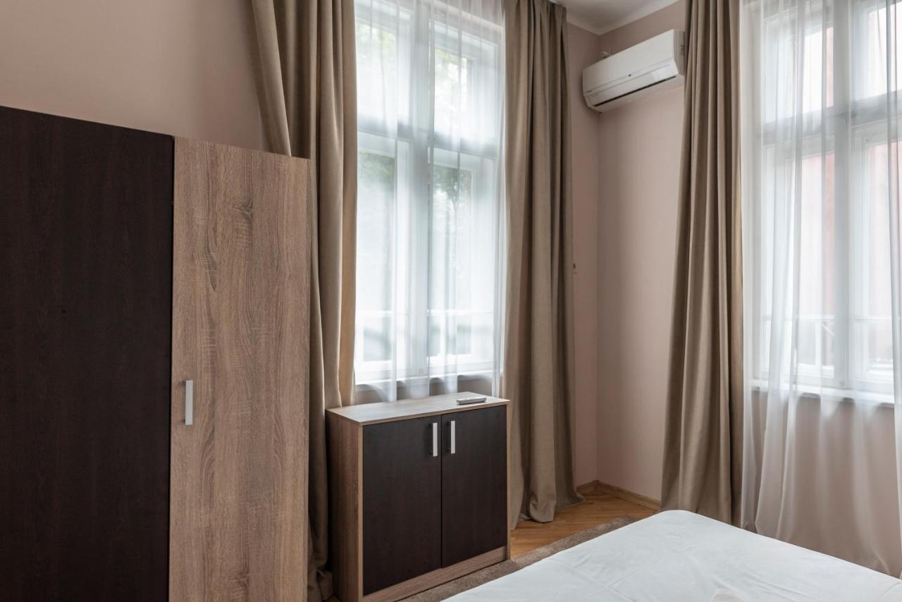 Luxury Apart Vitosha Boulevard Sofia Eksteriør bilde