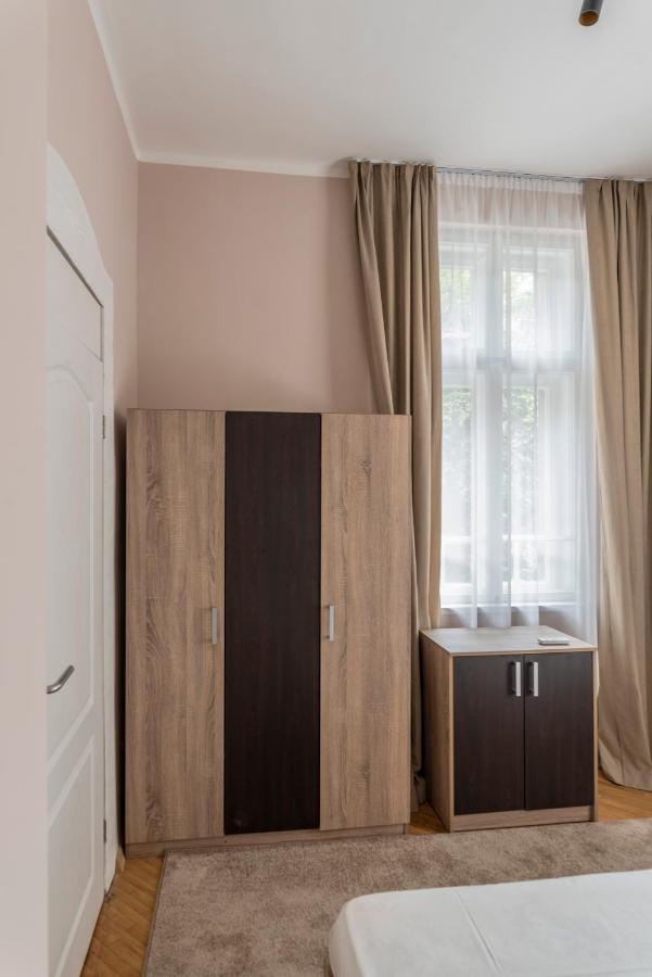 Luxury Apart Vitosha Boulevard Sofia Eksteriør bilde